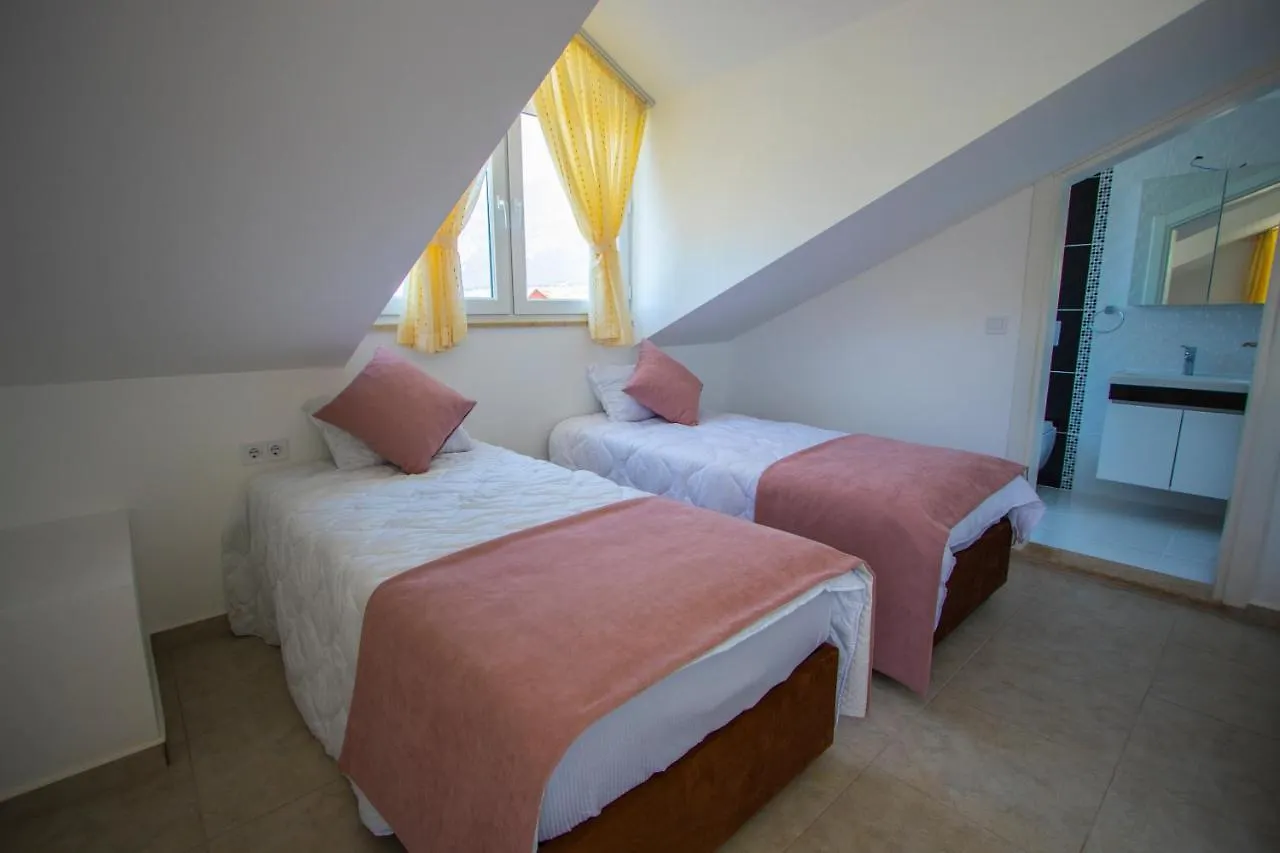 Silver Yunus Villa, Oezel Havuzlu, Fethiye Villa